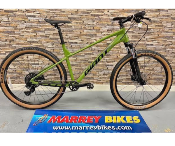 Giant Talon 2 29er MTB Bike