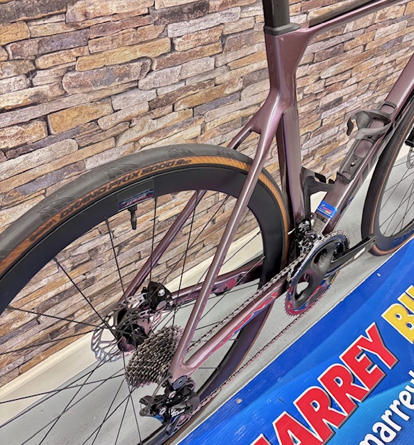 Giant Propel Advanced 1 Carbon Road Bike- Preloved Bike