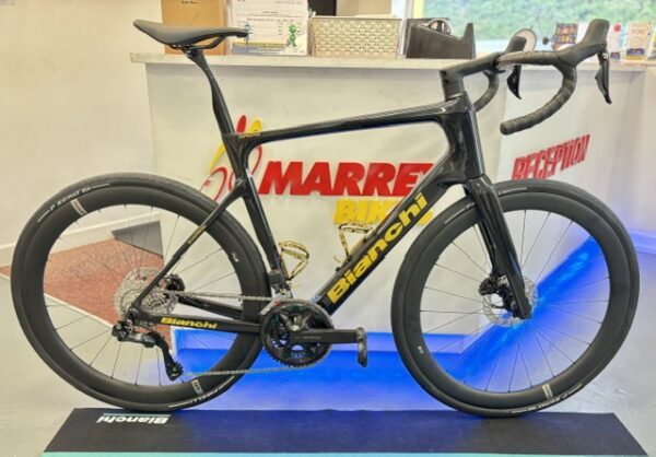 Bianchi Infinito Pro 105 DI2 12SP Bike