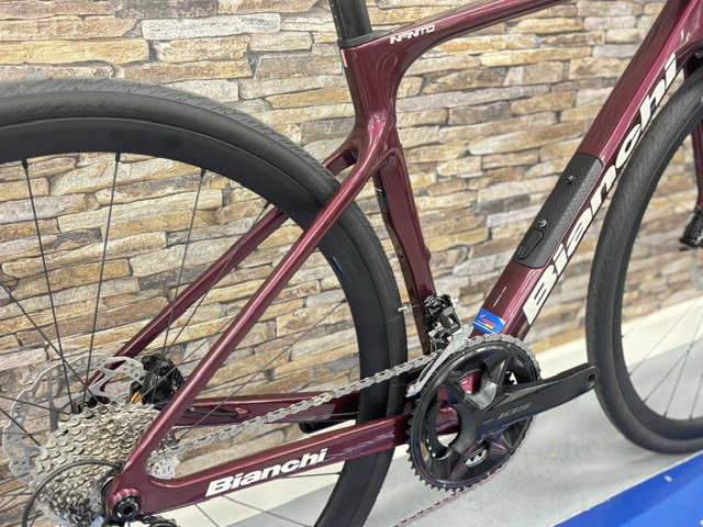 Bianchi Infinito 12 Speed Road Bike
