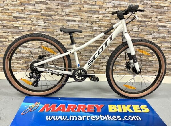 scott scale 400 bike
